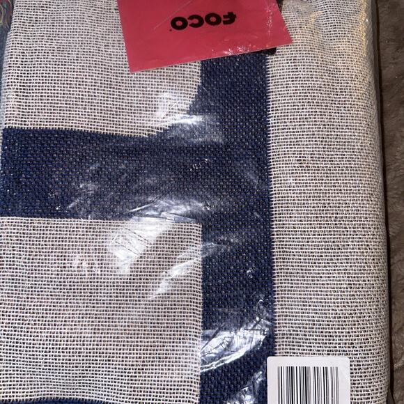 FOCO NFL Team Logo Woven Tapestry - 46" x 60" New York Giants - Picture 2 of 2